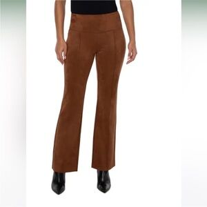 NWT Liverpool High-Rise Peal Flare Penny Brown Suede Pull On Stretch Knit Pant M